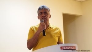 Euvaldo Rosa destaca propostas e lamenta ausência do atual prefeito em debate na Clube FM - saj