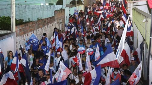 Visita ao bairro Salomão na reta final de campanha reúne grande número de apoiadores de Genival Deolino - saj, noticias