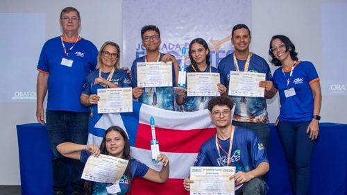 Mirante: Foguetes feitos por estudantes do Colégio Professor Diomar Silva Brito se destacam na Mostra Brasileira de Foguetes - mirante, bahia