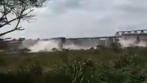 Ponte entre Tocantins e Maranhão racha e desaba - brasil