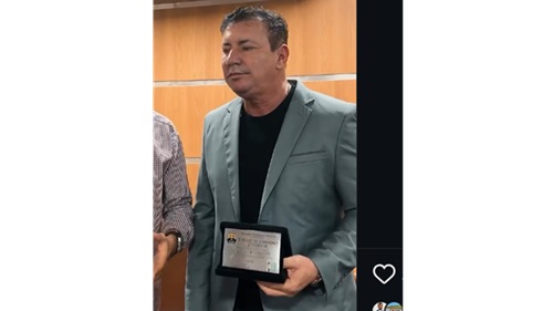 Ditinho da AviVip recebe título de cidadão catuense durante evento em Catu