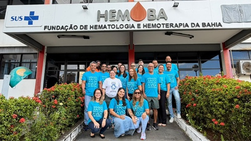 Voluntários participam do Mutirão Pela Vida para doação de sangue e cadastro de medula óssea na Hemoba em Salvador