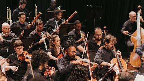 Orquestra Sinfônica da Bahia durante apresentação