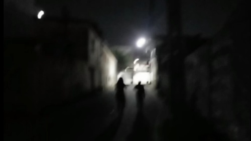 Poste apagado na Rua Chile em Santo Antônio de Jesus