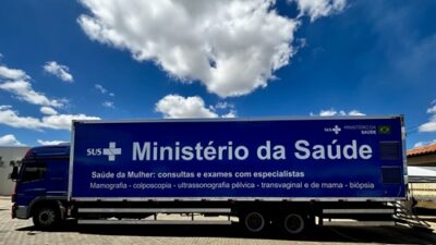 Carreta da Saúde do Ministério da Saúde