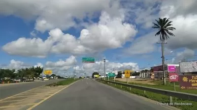 trecho da BR-101 em Cruz das Almas Bahia