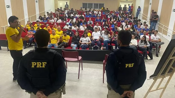 PRF promove palestras e atividades educacionais em Euclides da Cunha, Ribeira do Pombal e Cipó - euclides-da-cunha, bahia