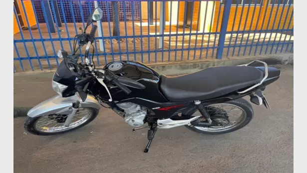 Barreiras: Homem compra motocicleta adulterada por R$4,8 mil e acaba detido pela PRF - policia, destaque, barreiras