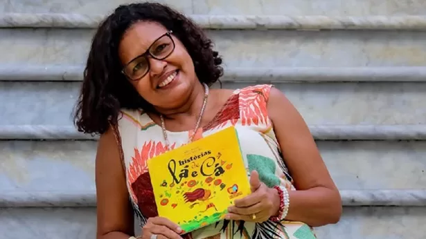 Escritora Márcia Mendes doa exemplares de livros novos através do projeto Um Livro para Chamar de Meu - literatura, bahia
