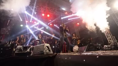 Cantor Nenho se apresenta no São Pedro da Sapucaia em Santo Antônio de Jesus