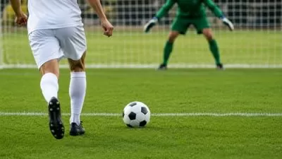 Jogador se prepara para cobrar um pênalti em campo de futebol, em imagem ilustrativa gerada por IA.