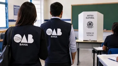 Representantes da OAB-BA acompanham a fiscalização em uma seção eleitoral.