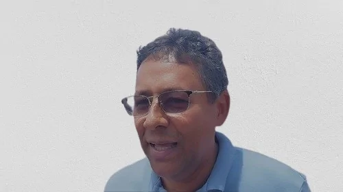 Edvaldo da Recôncavo durante entrevista sobre as Eleições 2026